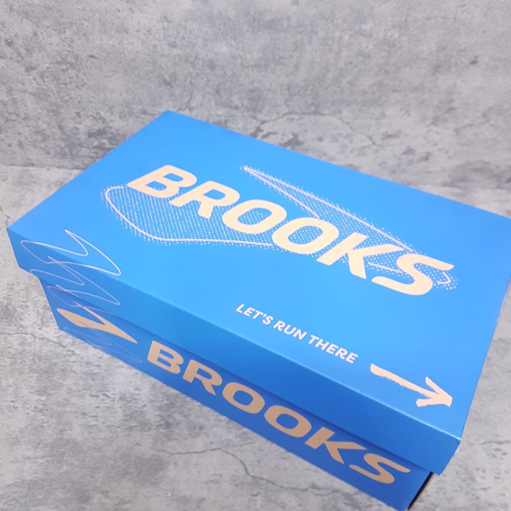 BROOKS Glycerin 22 Road Running Walking Shoes Womens 9.5 Pearl White 1204341B166 - Picture 6 of 7